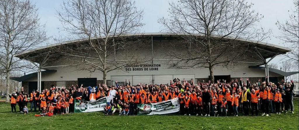 🌿 Opération “J’aime la Loire Propre” 🌿